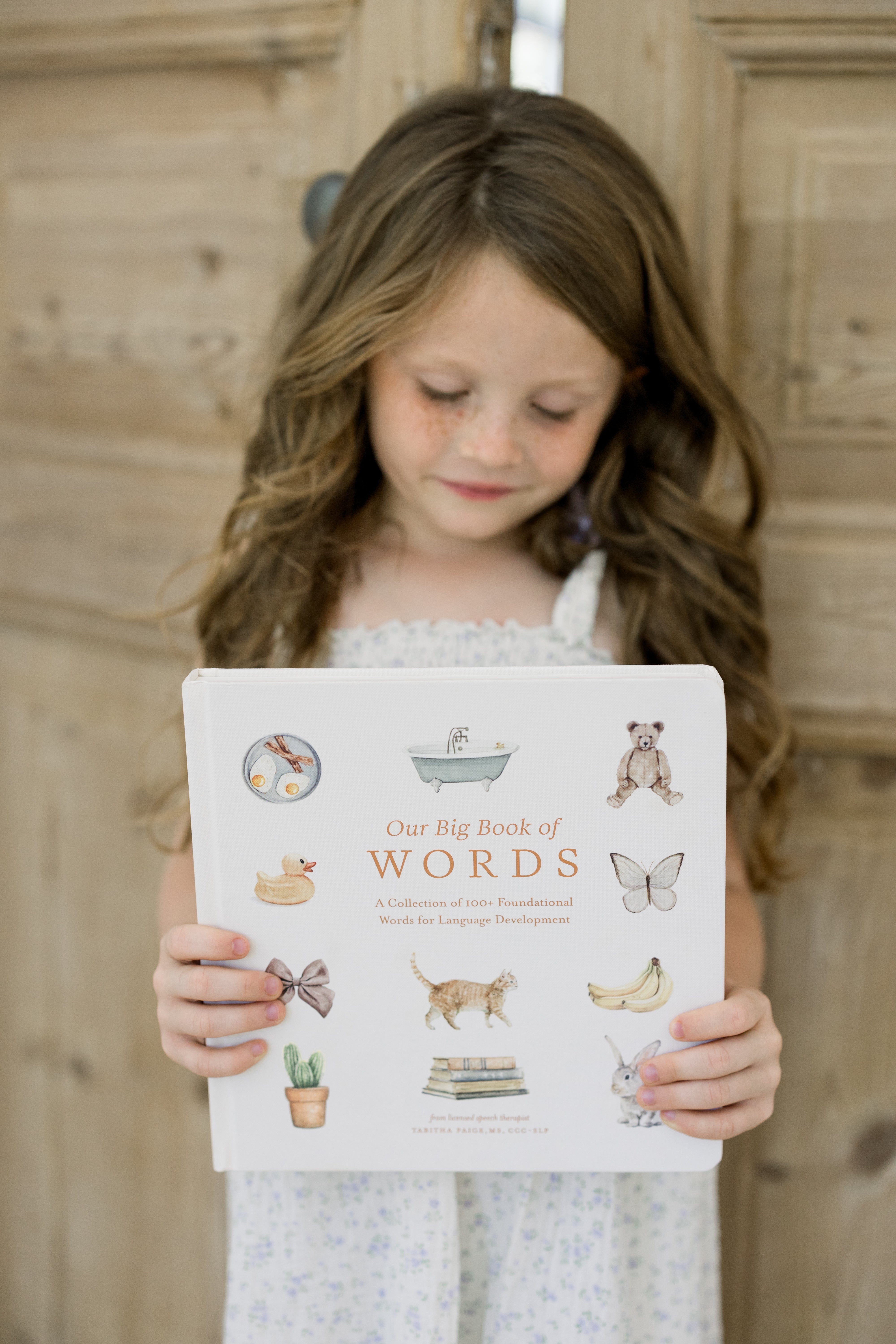 Our Big Book of First Words - Tabitha Paige